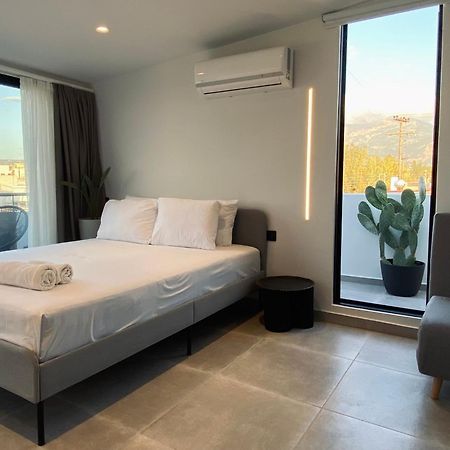 Appartamento Hyperion Penthouse Patras Esterno foto