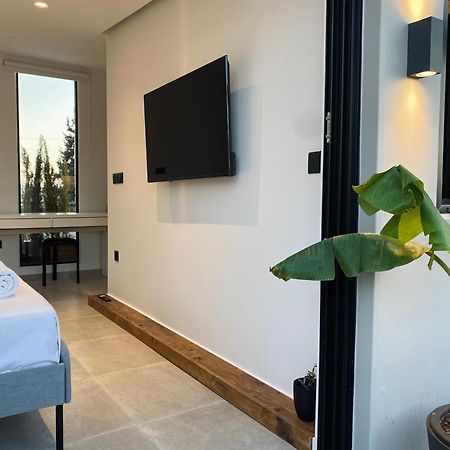 Appartamento Hyperion Penthouse Patras Esterno foto