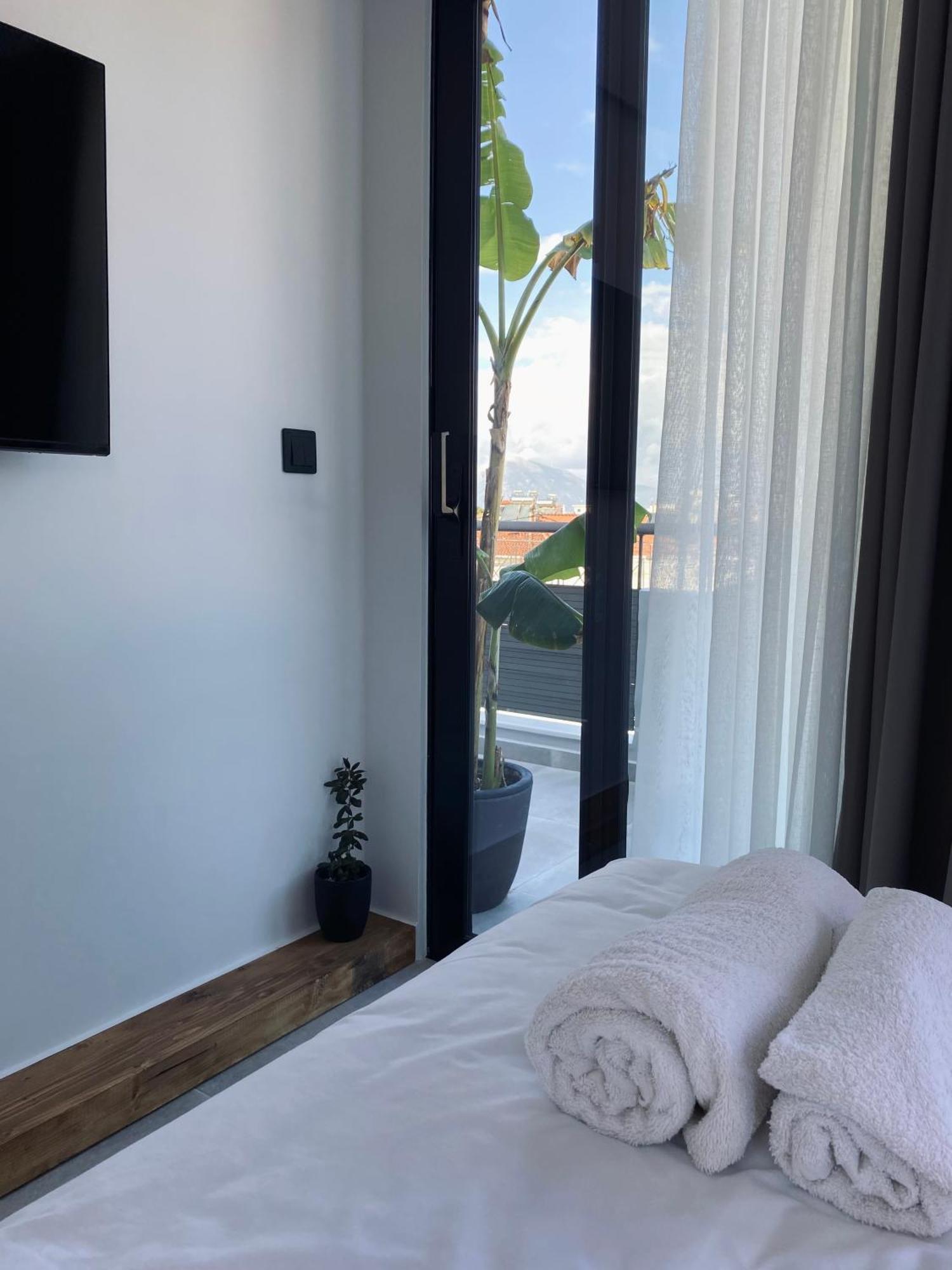 Appartamento Hyperion Penthouse Patras Esterno foto