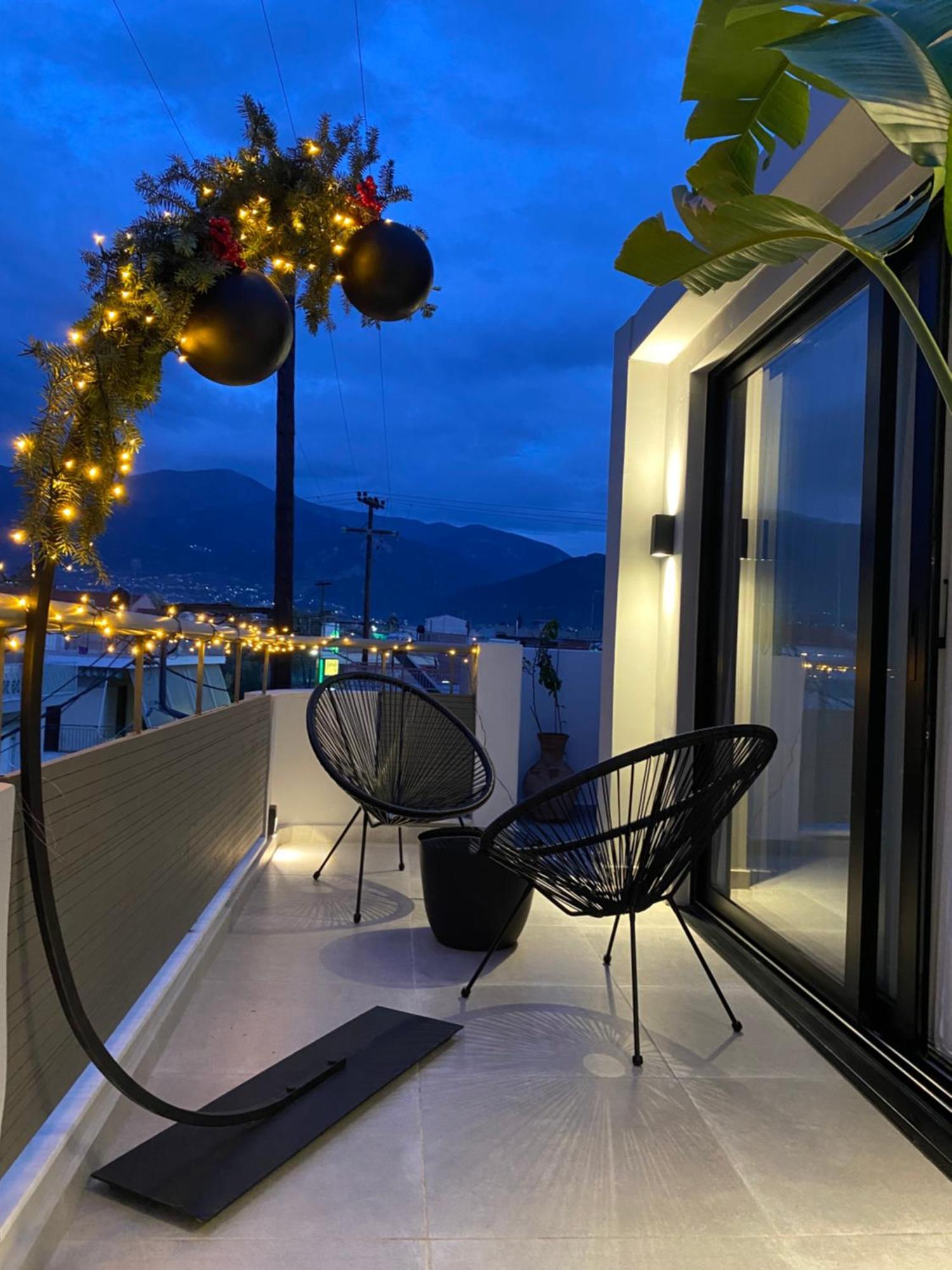 Appartamento Hyperion Penthouse Patras Esterno foto
